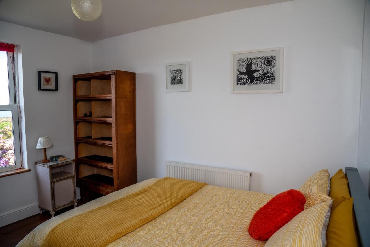 Finest Retreats - Western Watch - Sea Views, Pets Accepted, Sleeps 6 Lower Boscaswell Eksteriør bilde